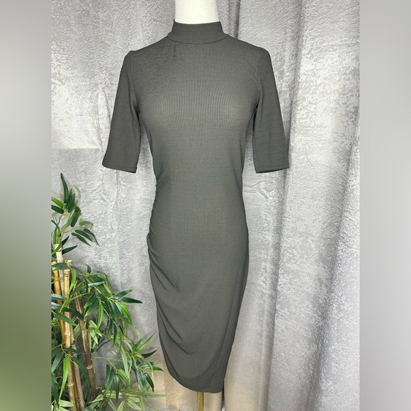 Zara Women’s Mock Neck Ribbed Side Ruching Midi Dress in Olive Sz S - Picture 1 of 11
